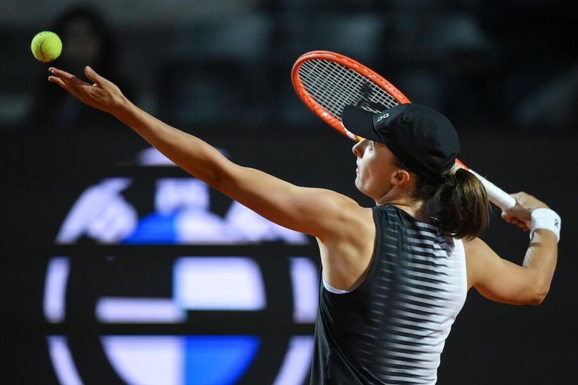Turniej WTA w Rzymie - Świątek przegrała w półfinale ze Switoliną