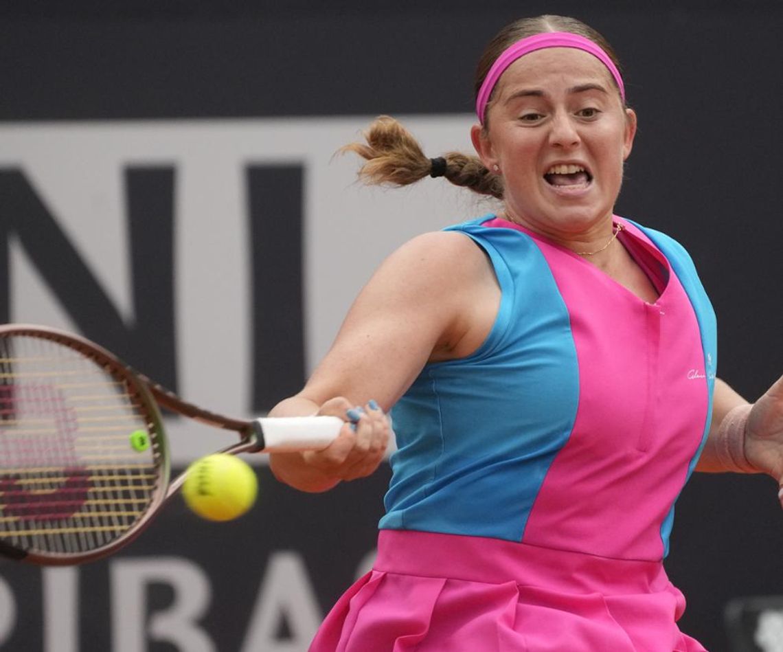 Turniej WTA w Stuttgarcie - Świątek kontra Ostapenko, czyli do sześciu razy sztuka