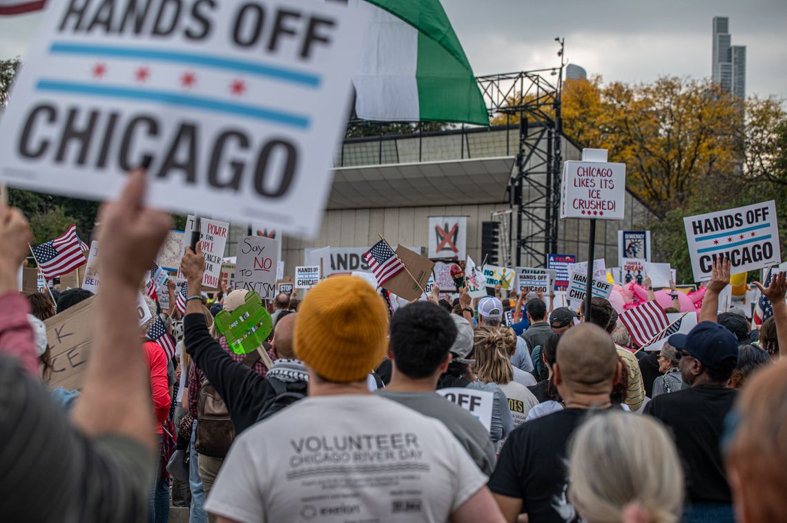 Tysiące osób na ulicach Chicago i przedmieść: protest „No Kings” przeciwko polityce prezydenta Trumpa (WIDEO) Tysiące osób na ulicach Chicago i przedmieść: protest „No Kings” przeciwko polityce prezydenta Trumpa (WIDEO)
