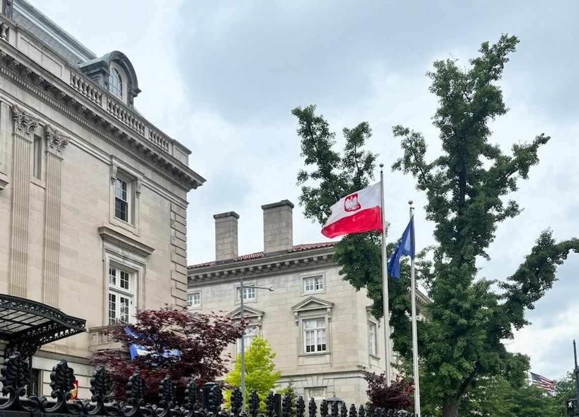 Tysiące osób odwiedziło ambasadę RP w Waszyngtonie z okazji Dnia Europy