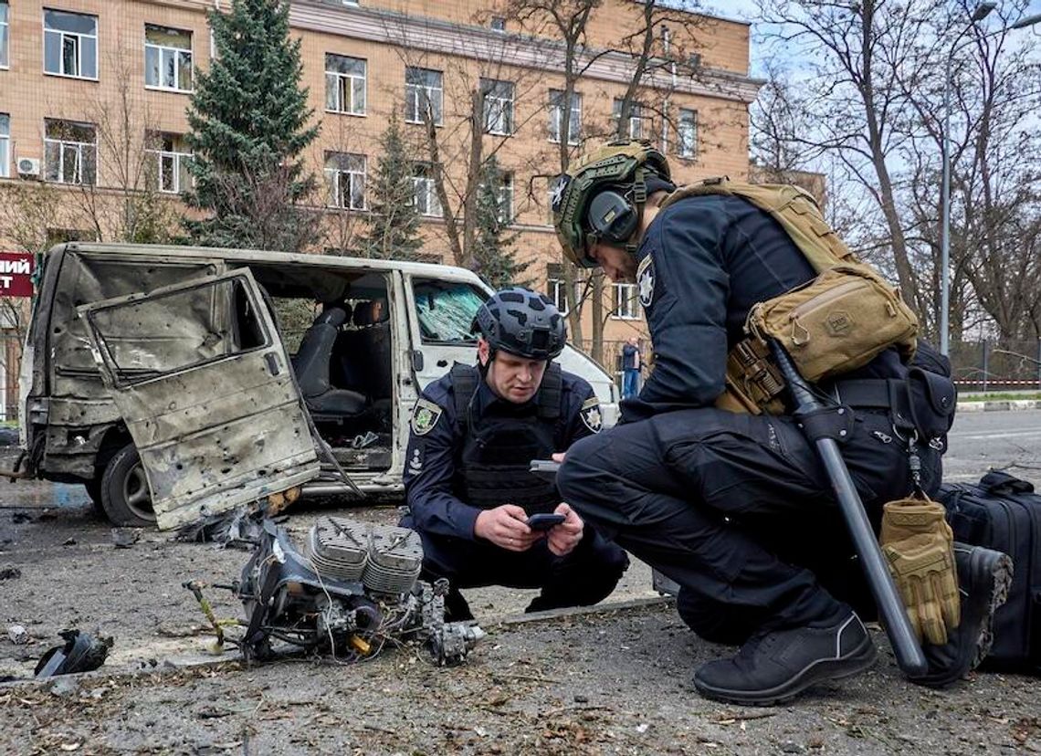 Ukraina. Szef MSZ: Rosja zaatakowała, używając prawie 500 dronów i rakiet