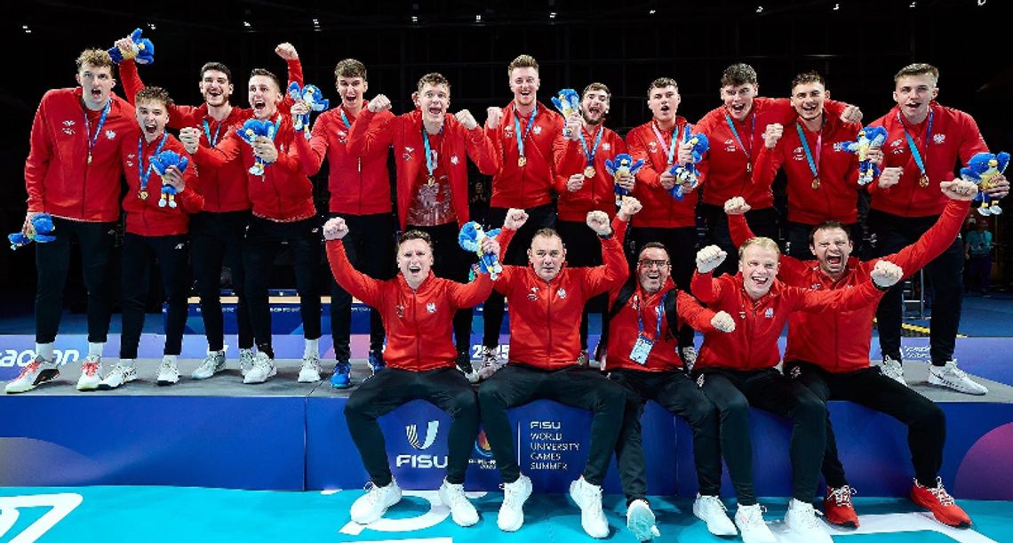 Uniwersjada - złoto Ostrowskiego na 1500 m, sztafety mieszanej 4x400 m i siatkarzy Uniwersjada - złoto Ostrowskiego na 1500 m, sztafety mieszanej 4x400 m i siatkarzy