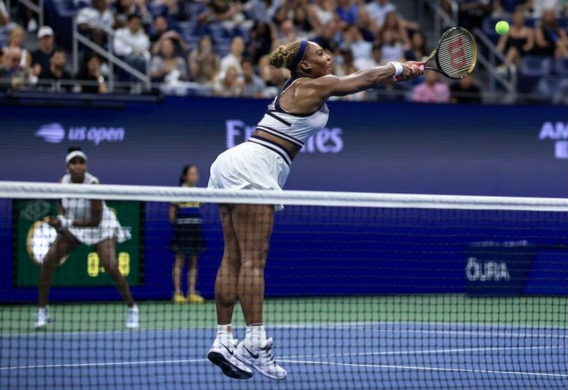 US Open - porażka sióstr Williams w 1. rundzie debla US Open - porażka sióstr Williams w 1. rundzie debla