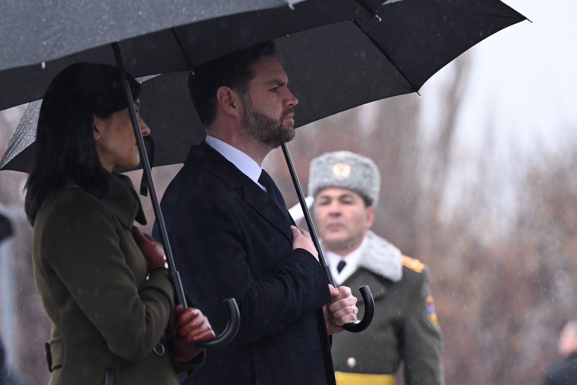 Vance usunął wpis na temat wizyty w kompleksie pamięci ludobójstwa Ormian