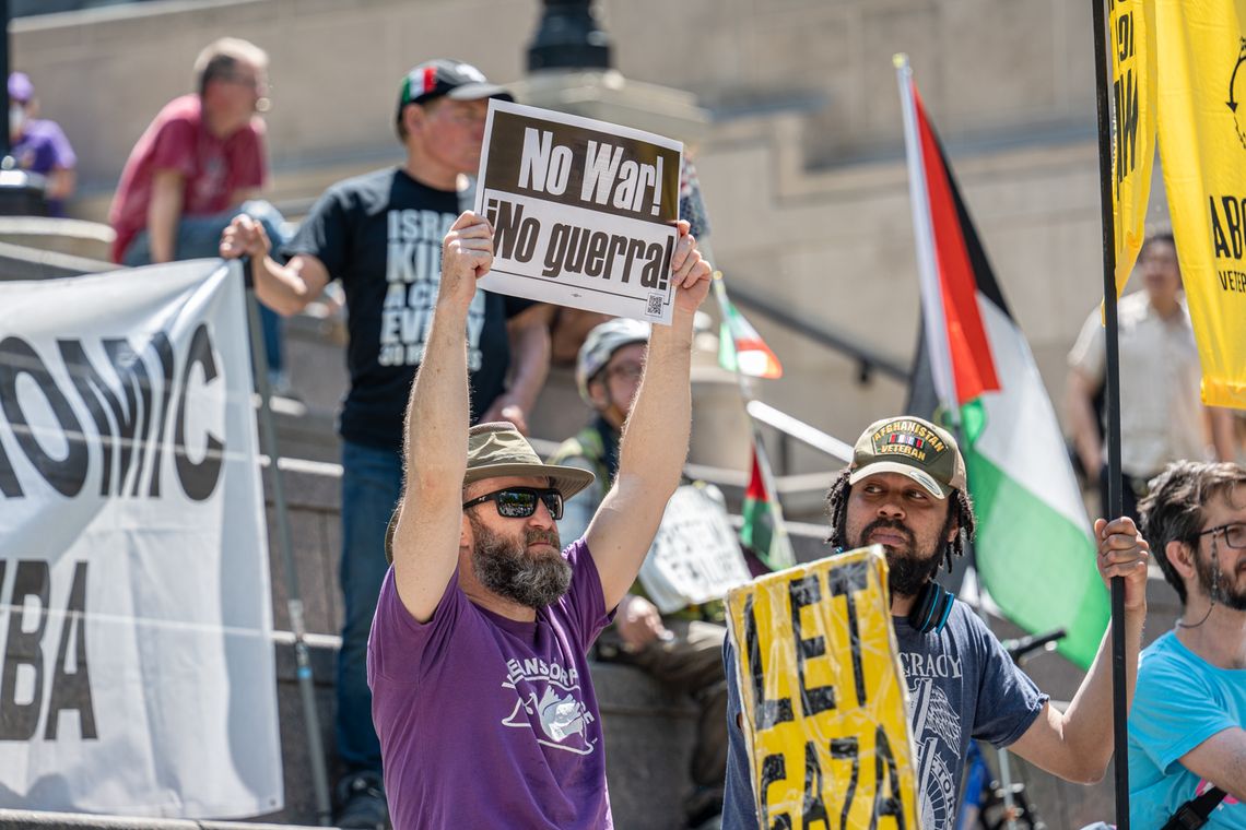 Vets Say No – manifestacja w Chicago na zakończenie Memorial Day weekend