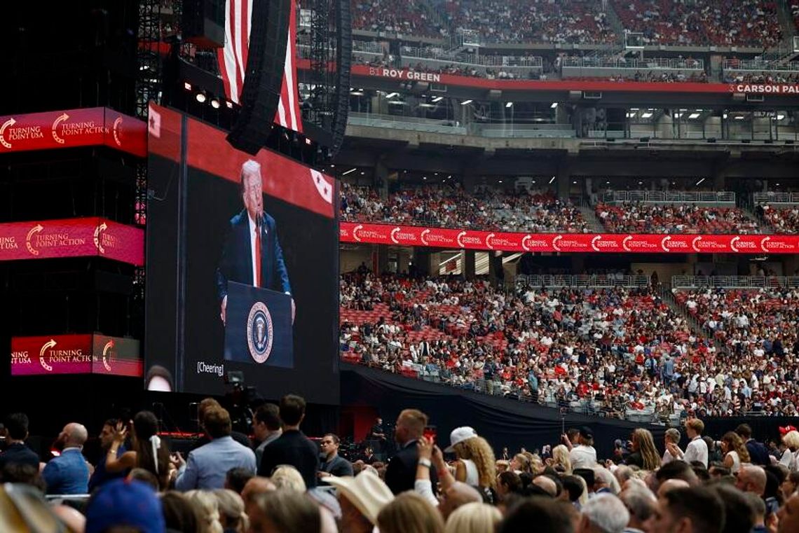 W Arizonie z udziałem prezydenta Trumpa odbyły się uroczystości pogrzebowe Charliego Kirka W Arizonie z udziałem prezydenta Trumpa odbyły się uroczystości pogrzebowe Charliego Kirka