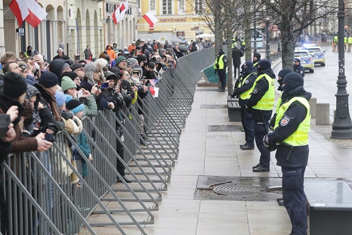 Warszawa. 27 zatrzymanych przez policję podczas wizyty prezydenta Bidena