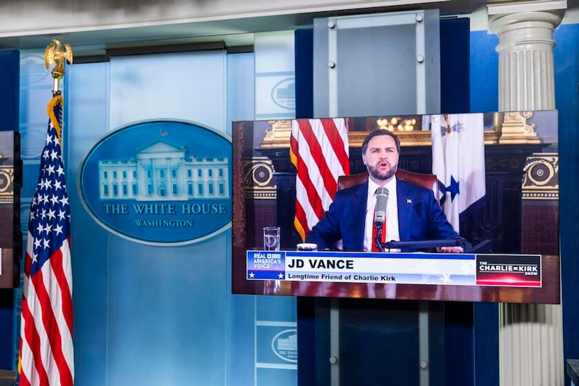 Wiceprezydent Vance poprowadził program Charliego Kirka, zapowiedział demontaż lewicowych organizacji