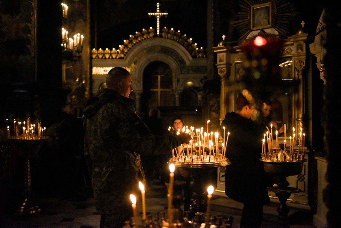 Wielu Ukraińców szykuje się do ostatnich świąt Bożego Narodzenia obchodzonych według kalendarza juliańskiego