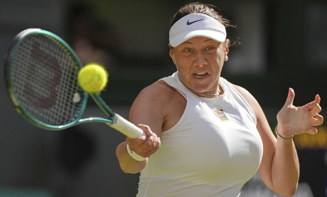 Wimbledon - europejskie media: Świątek bezlitosna dla Anisimovej