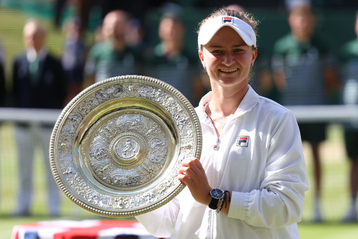 Wimbledon - triumf Krejcikovej po trzysetowym finale z Paolini