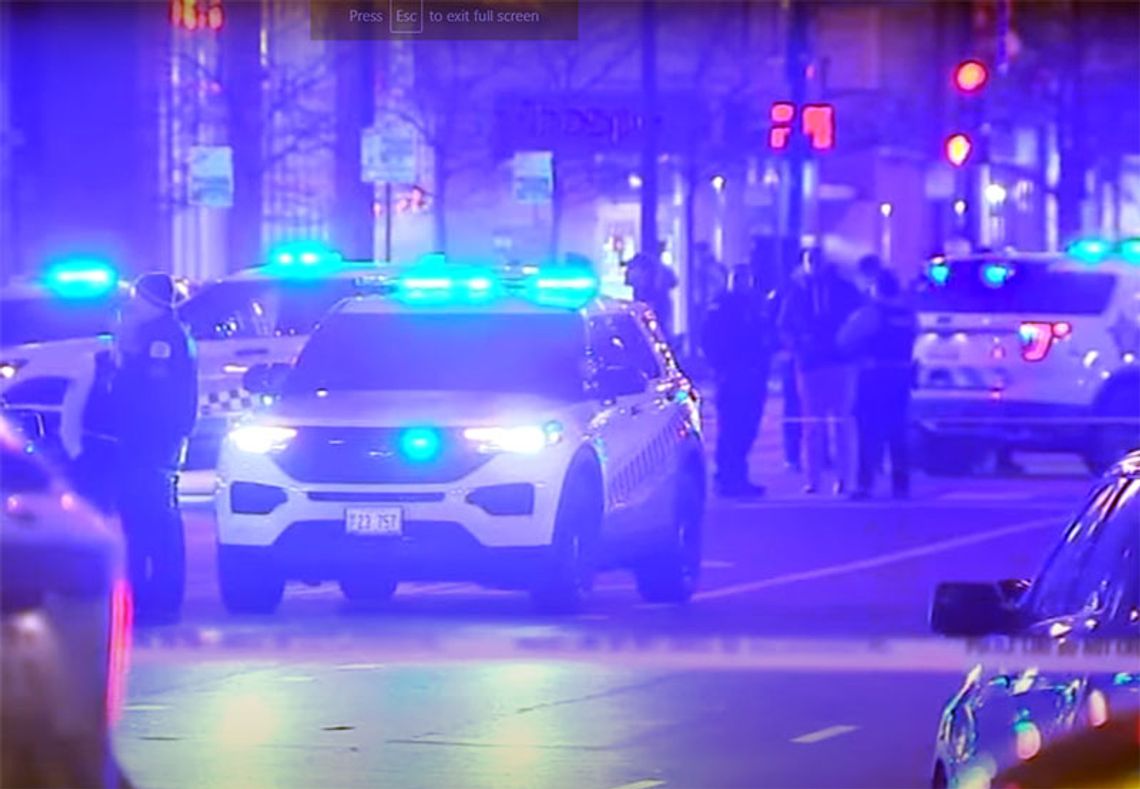 Wybryki kilkuset nastolatków zakończone strzelaniną w centrum Chicago (WIDEO)