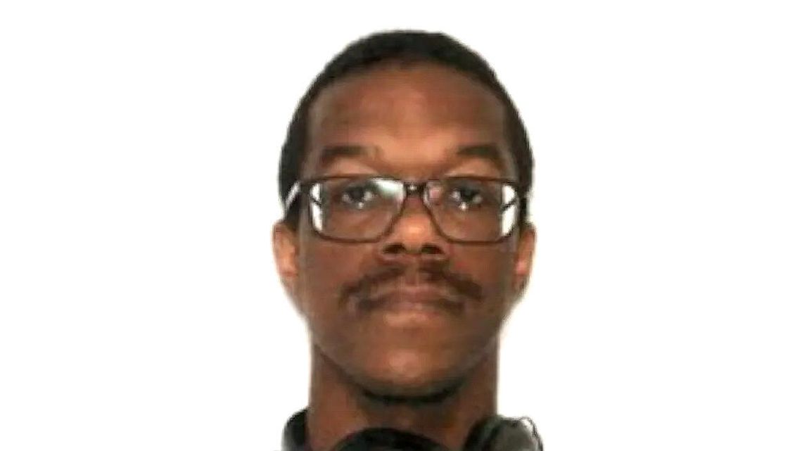 Zatrzymany w sprawie podłożenia bomb pod siedzibami partii w 2021 r. przyznał się do winy Zatrzymany w sprawie podłożenia bomb pod siedzibami partii w 2021 r. przyznał się do winy