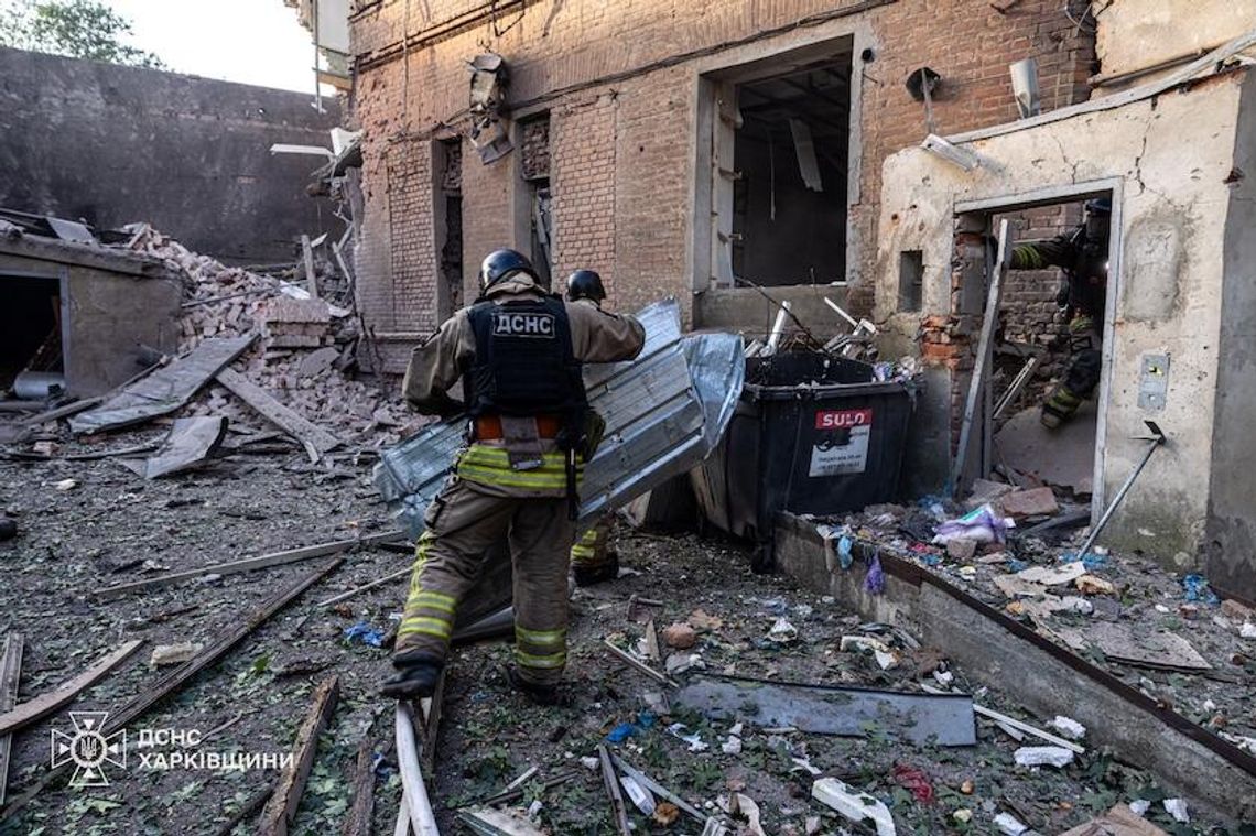 Zełenski: Rosja użyła w ataku ponad 300 dronów szturmowych i ponad 30 rakiet