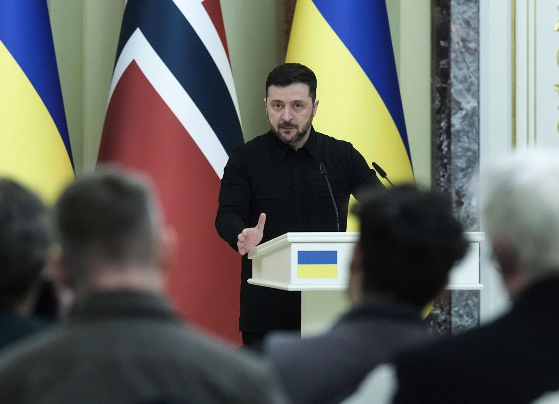 Zełenski rozmawiał z Trumpem o przygotowaniach do spotkania negocjatorów w Genewie