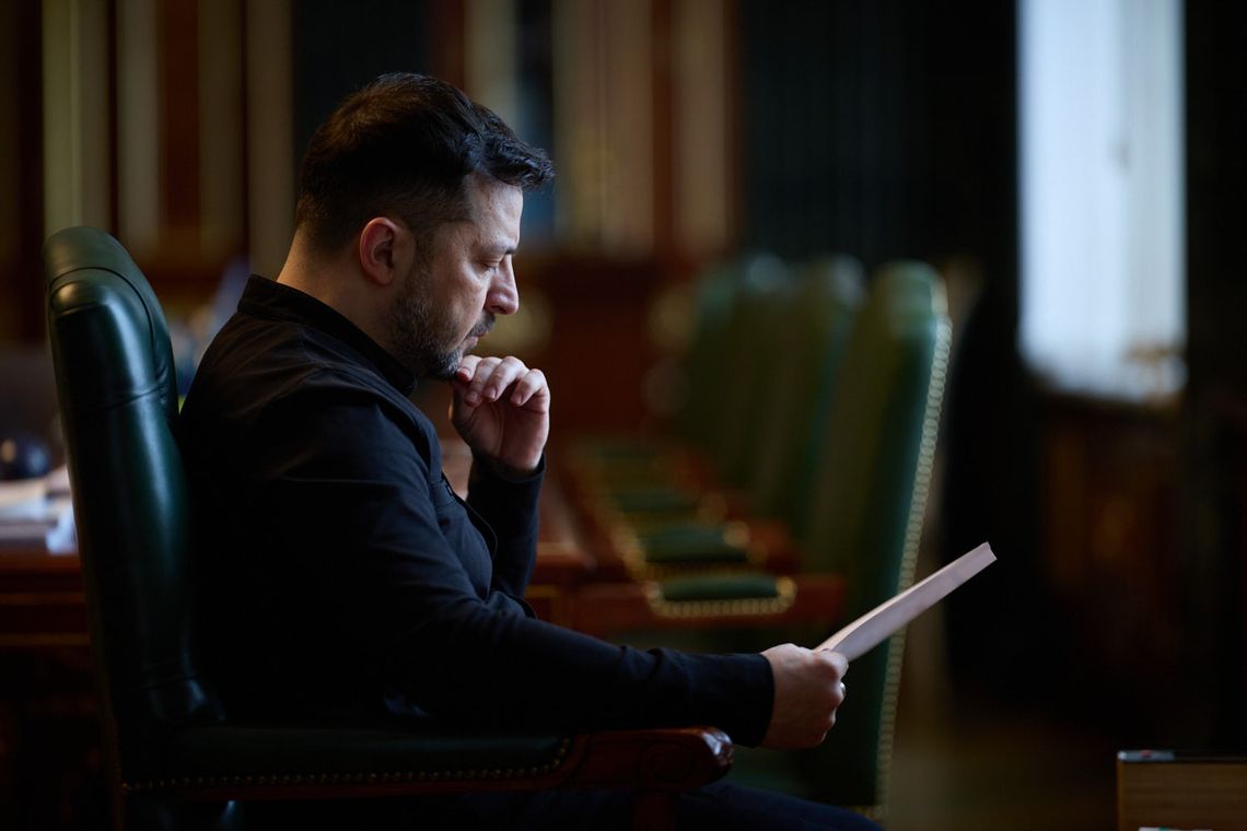 Zełenski zamierza ogłosić 24 lutego plan wyborów i referendum