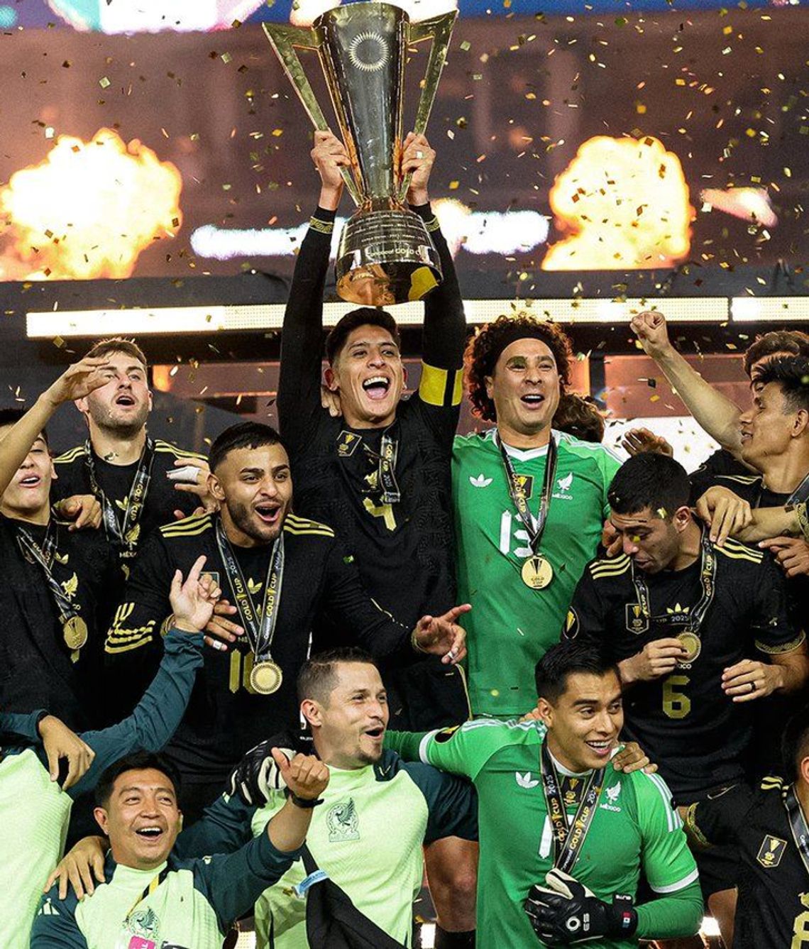 Złoty Puchar CONCACAF - drugi z rzędu triumf Meksyku
