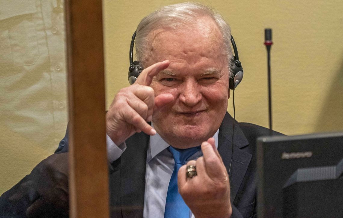 Zmarł Ratko Mladić – były dowódca Serbów , skazany za ludobójstwo Zmarł Ratko Mladić – były dowódca Serbów , skazany za ludobójstwo