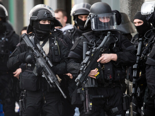 Hostage situation in Colombes