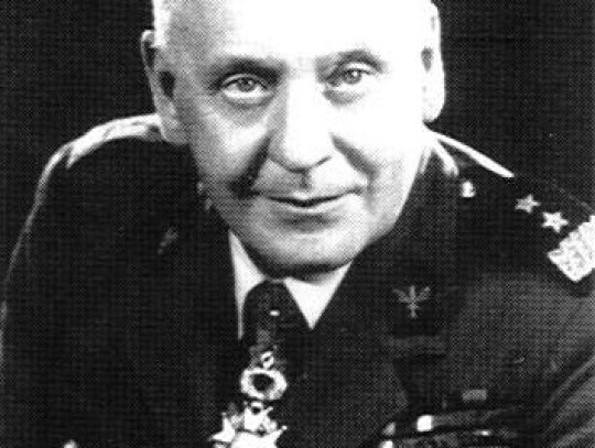 Stanislaw_Maczek_2