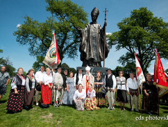 2016-06-pomnik jana pawla 2 w justice (161)