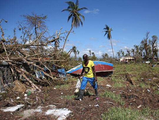 Deaths in Haiti due to Hurricane Matthew rise to more than 400