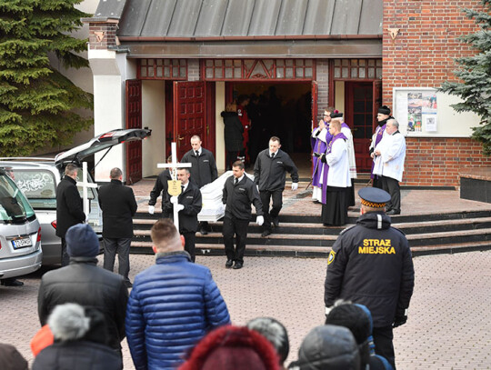 Funeral of 'Escape Room' fire tragedy victims, Koszalin, Poland - 10 Jan 2019