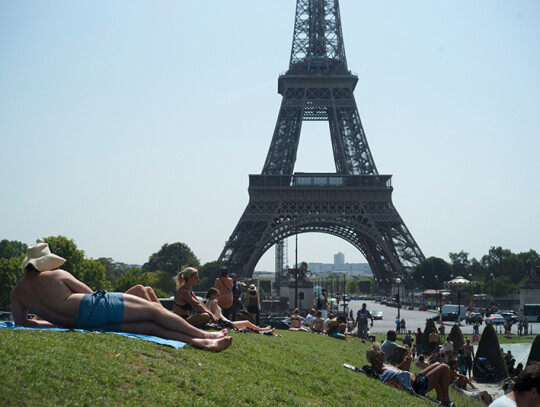 Heatwave in Paris, France - 25 Jul 2019