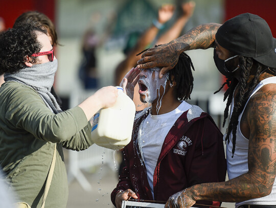 Police abuse protest in wake of George Floyd death in Minneapolis, USA - 27 May 2020