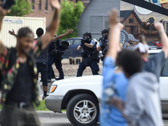 Police abuse protest in wake of George Floyd death in Minneapolis, USA - 27 May 2020