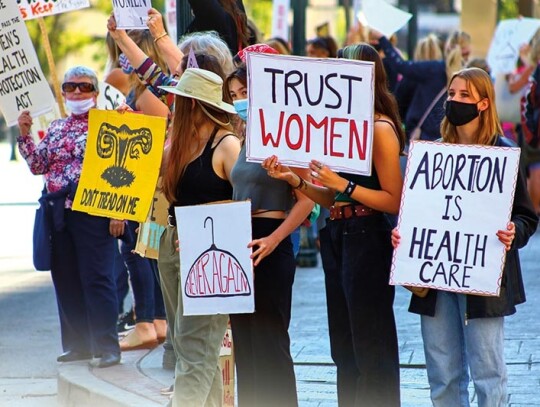 fot. Manny Becerra/Unsplash.com