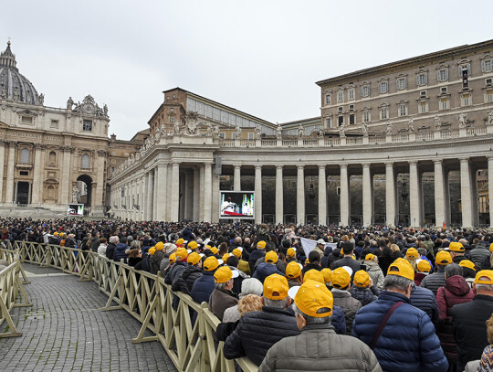 Pope Francis' Sunday Angelus prayer, Vatican City, Vatican City State Holy See - 06 Jan 2023