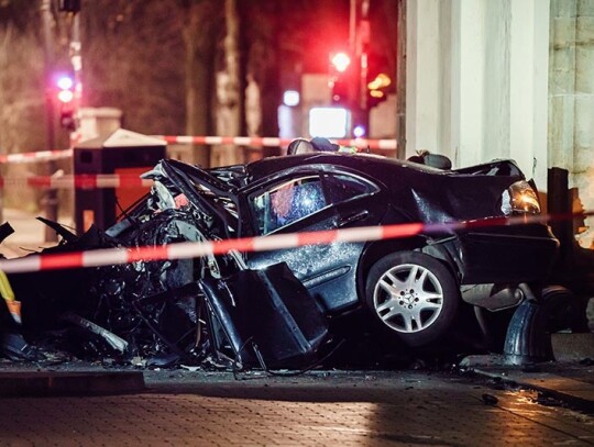 Car crashes into Brandenburg Gate in Berlin, Germany - 16 Jan 2023