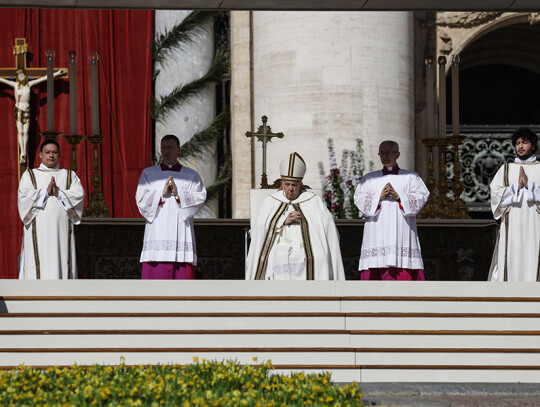 Pope Francis leads Easter Mass, Vatican City, Vatican City State Holy See - 09 Apr 2023