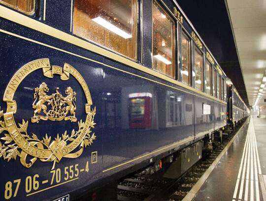 1280px-Orient_Express_Buchs