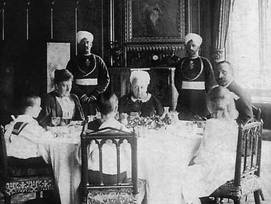 A_Royal_Luncheon_Party_at_Windsor_Wiki