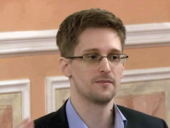 Edward_Snowden_Wiki