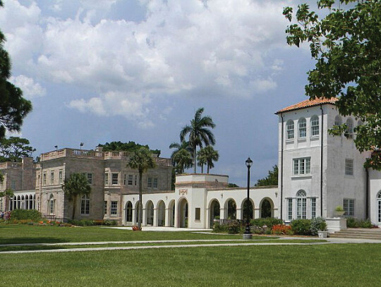 New_College_of_Florida's_College_Hall_&_Cook_Hall_Rear_Elevations_Wiki