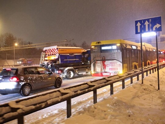 Snowstorm hits Warsaw, Poland - 15 Jan 2024