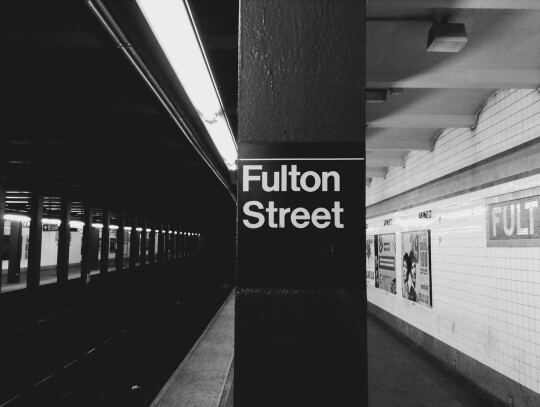 fulton-street-698749_1280