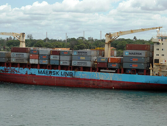 Container_ship_MV_Maersk_Alabama_Wiki